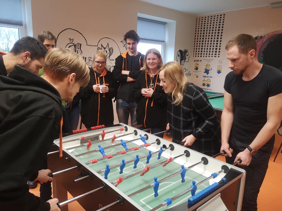 Kuršėnuose jaunimo darbuotojų stalo futbolo turnyras!